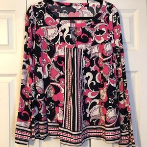 Crown & Ivy ladies top